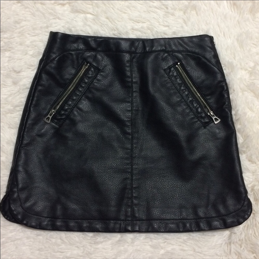 silence + noise black faux leather skirt